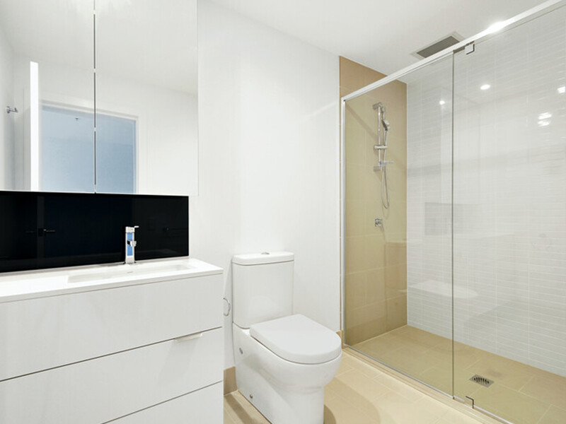 epitett-zuhanykabin Épített zuhanykabin