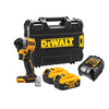 DeWalt DCF850P2T-QW akkus ütvecsavarozó bitbefogással 18 V | 206 Nm | 1/4 bit | Szénkefementes | 2 x 5 Ah akku + töltõ | Kofferben