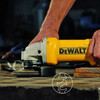 DeWalt DWE4233-QS 1 DeWalt DWE4233-QS