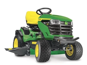 John Deere X167 benzinmotoros fűnyíró traktor John Deere X167 benzinmotoros fűnyíró traktor