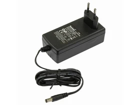 Makita hálózati adapter Makita hálózati adapter