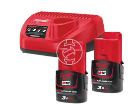 Milwaukee M12NRG-302 akkumulátor és töltő szett Milwaukee M12NRG-302 akkumulátor és töltő szett