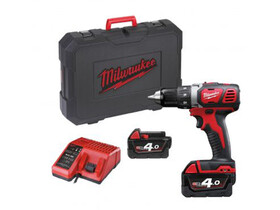 Milwaukee M18BDD-402C akkus fúrócsavarozó Milwaukee M18BDD-402C