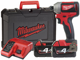 Milwaukee M18CBLID-402C akkus ütvecsavarozó Milwaukee M18CBLID-402C akkus ütvecsavarozó