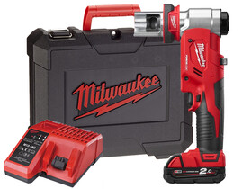 Milwaukee M18HKP-201C akkus hidraulikus lemezlyukasztó Milwaukee M18HKP-201C akkus hidraulikus lemezlyukasztó