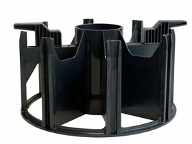 Műanyag adapter hegesztő huzalhoz erősített Műanyag adapter hegesztő huzalhoz erősített