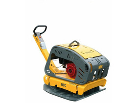 NTC VDR 63E lapvibrátor előre- és hátramenettel Honda motorral NTC VDR63E