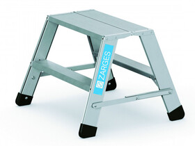 Zarges 2x2 fokos Seventec kétoldalas lépcsős létra Zarges 2x2 fokos Seventec kétoldalas lépcsős létra