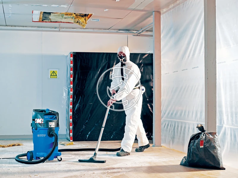 Nilfisk ATTIX 50-21 elektromos porszívó