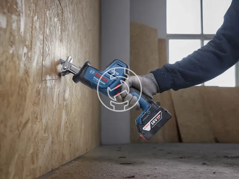 Bosch GSA 18V-24 akkus orrfűrész