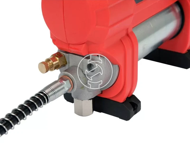 Yato YT-07020 akkus zsírzópisztoly 18 V/3 Ah, 620 bar