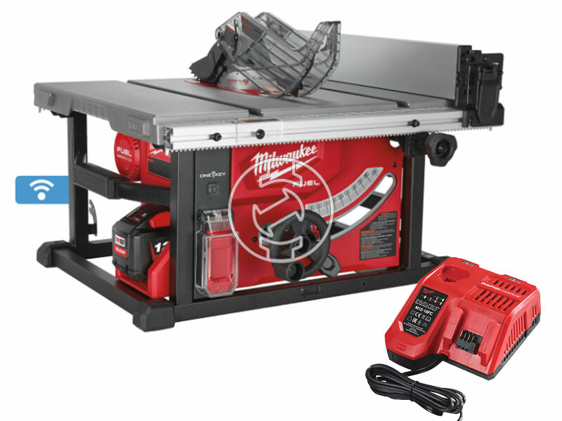 Milwaukee M18FTS210-121B akkus faipari asztali körfűrész