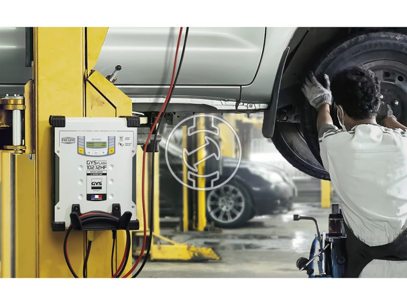 GYS GYSFLASH 102.12 HF 5 M kábel akkumulátortöltő járművekhez