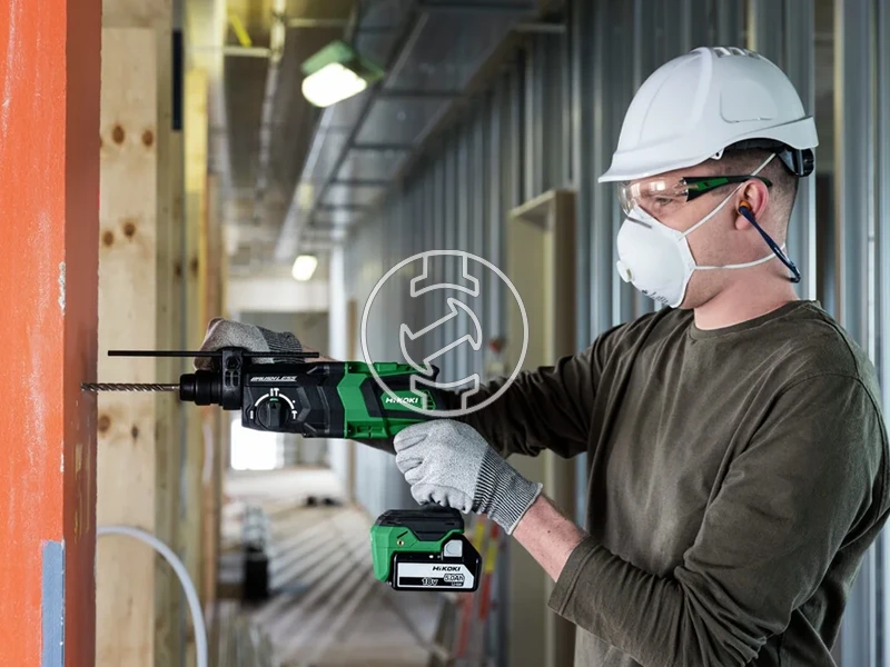 HiKOKI DH18DPCWUZ akkus fúrókalapács 2 x 5 Ah+ töltő