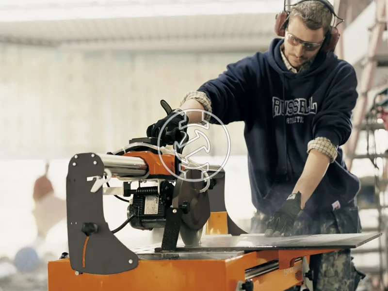 Husqvarna TS 73 elektromos asztali csempevágó