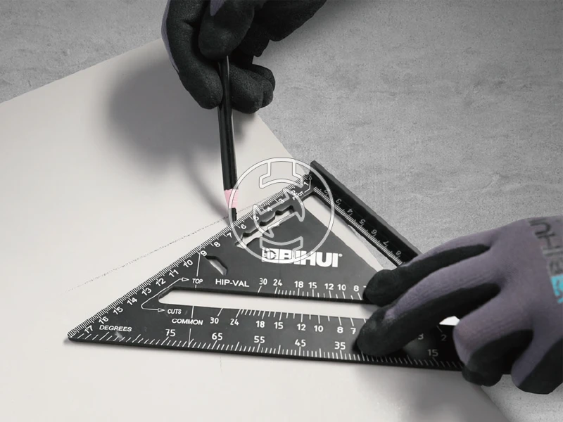 Bihui Talpas derékszög 7 inch