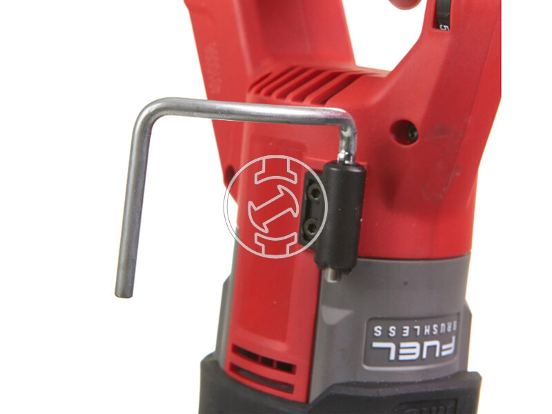 Milwaukee M18FSX-801C akkus orrfűrész