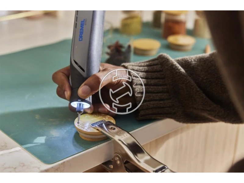 Dremel 8150 akkus forgófejes multigép 7,2 V I 5000 - 30000 ford./perc