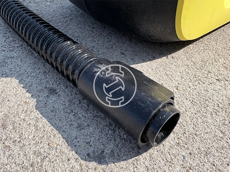 Karcher SE 3-18 Compact kárpittisztító (újracsomagolt)