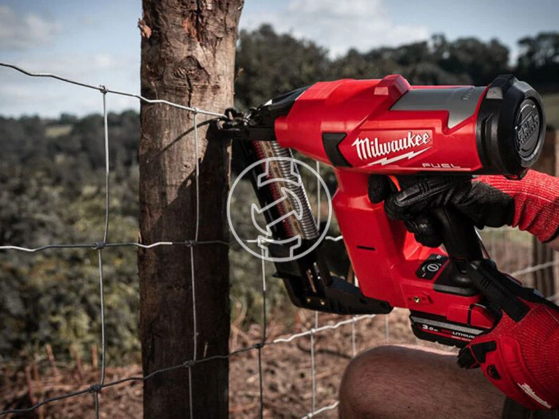 Milwaukee M18FFUS-302C akkus kerítés kapcsozó (újracsomagolt)