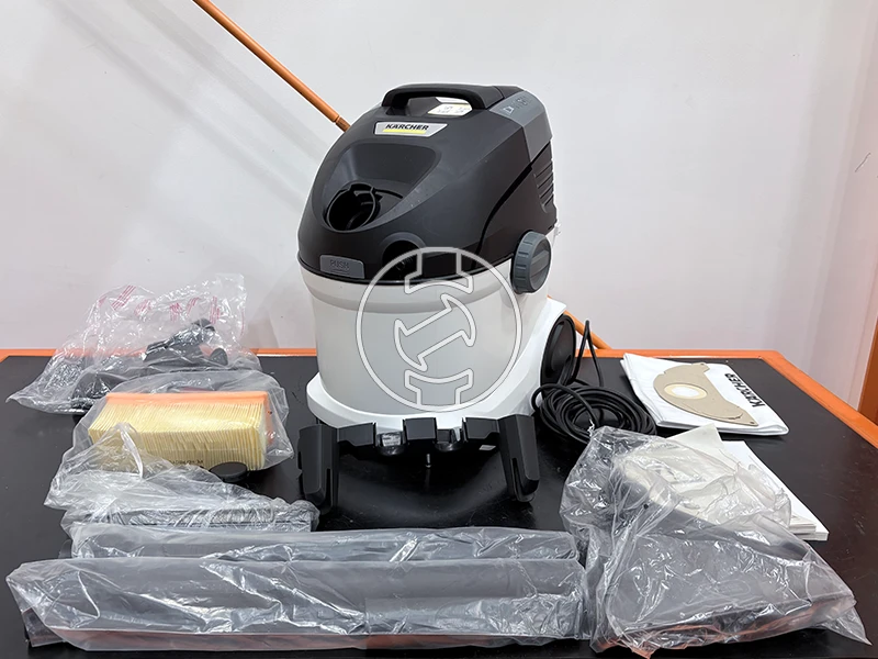 Karcher SE5 elektromos kárpittisztító (újracsomagolt)