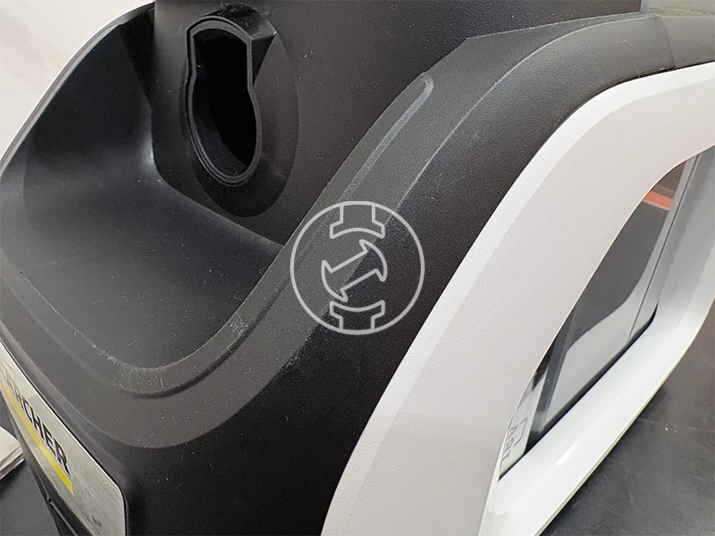 Karcher SE 3-18 COMP akkus kárpittisztító (újracsomagolt)