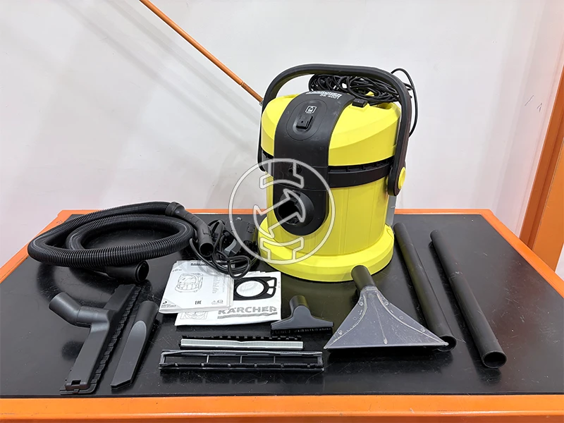 Karcher SE 4001 elektromos kárpittisztító (újracsomagolt)