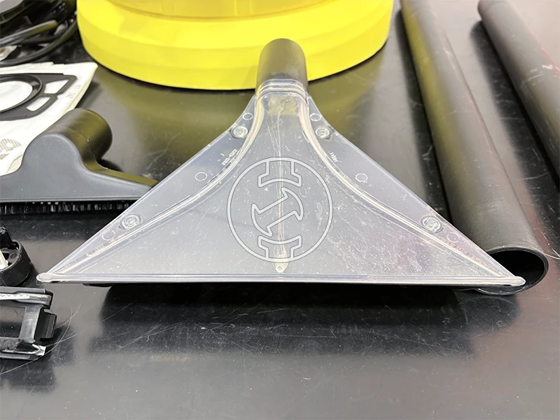 Karcher SE 4001 elektromos kárpittisztító (újracsomagolt)