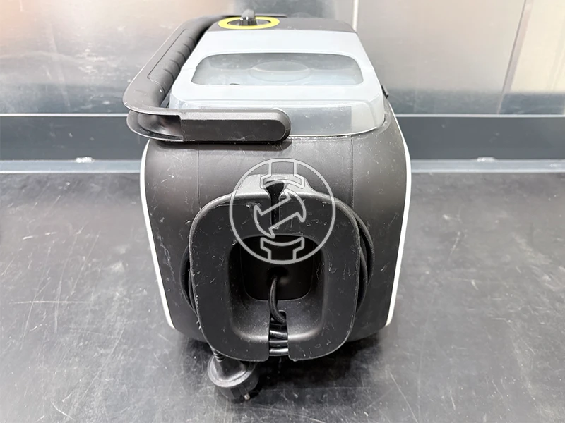 Karcher SE 3 COMP elektromos kárpittisztító (újracsomagolt)