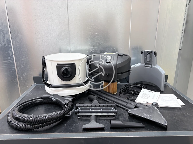 Karcher SE4 elektromos kárpittisztító (újracsomagolt)