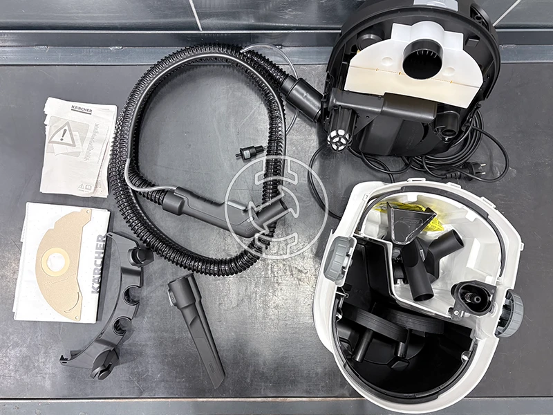 Karcher SE5 CAR elektromos kárpittisztító (újracsomagolt)