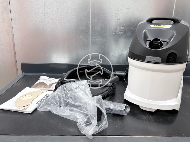 Karcher SE5 CAR elektromos kárpittisztító (újracsomagolt)