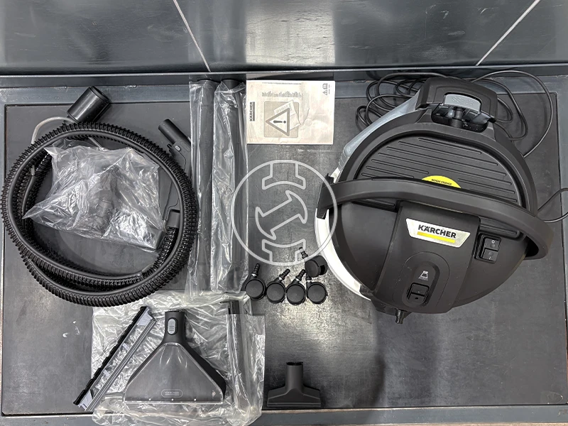 Karcher SE4 elektromos kárpittisztító (újracsomagolt)