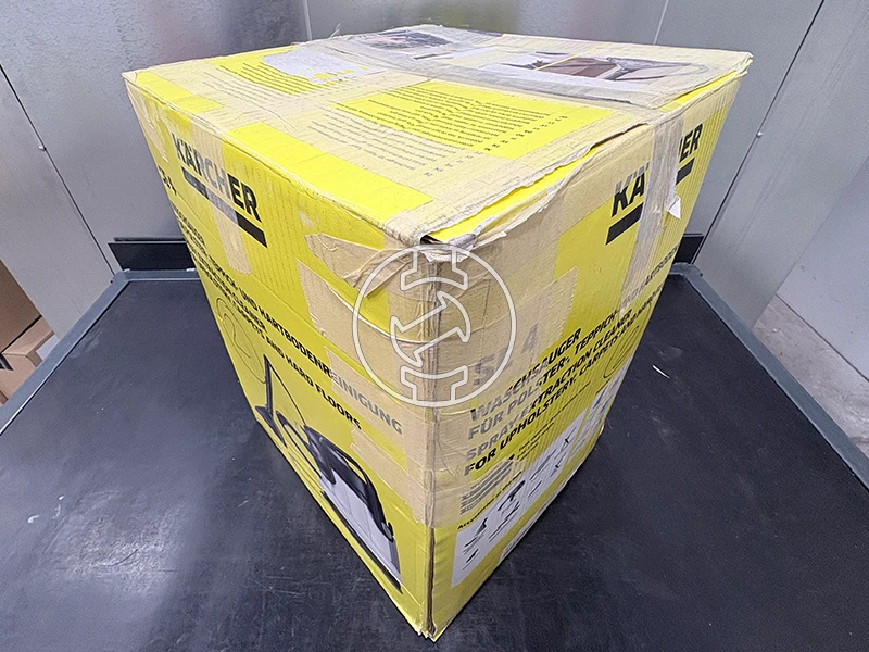 Karcher SE4 elektromos kárpittisztító (újracsomagolt)