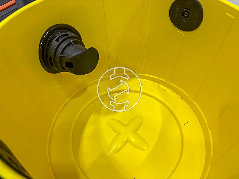 Karcher SE 4001 elektromos kárpittisztító (újracsomagolt)