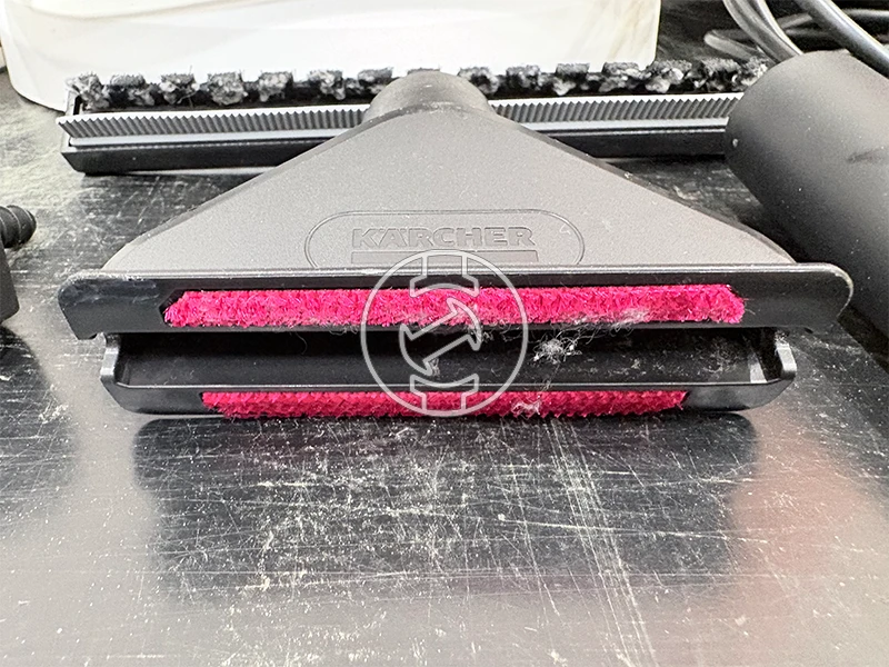 Karcher SE4 elektromos kárpittisztító (újracsomagolt)