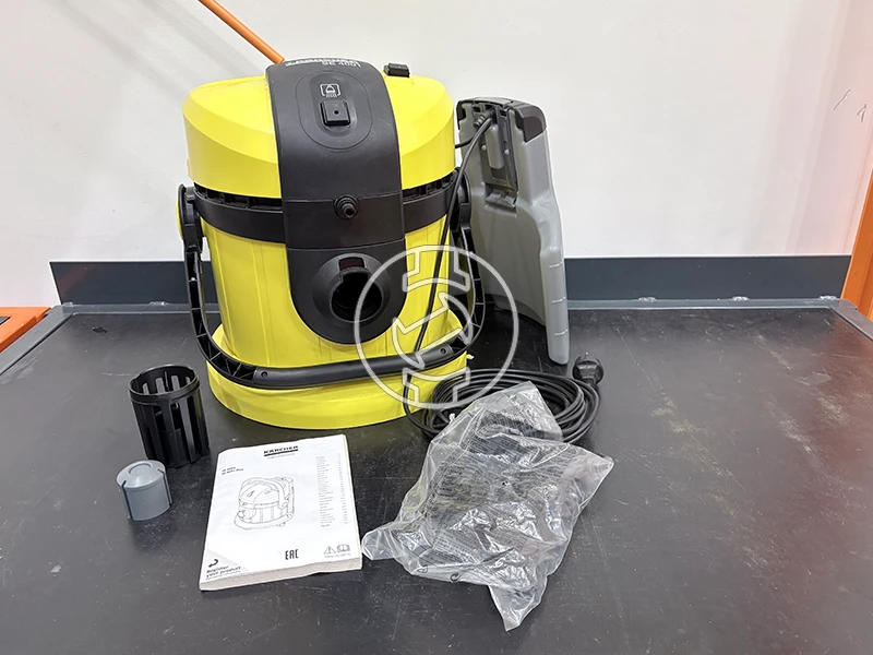 Karcher SE 4001 elektromos kárpittisztító (újracsomagolt)