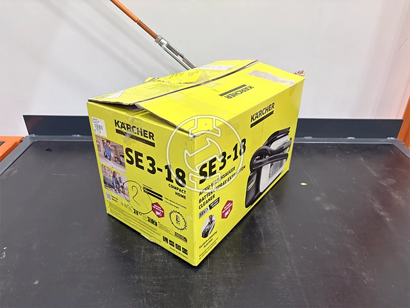 Karcher SE 3-18 COMP akkus kárpittisztító (újracsomagolt)