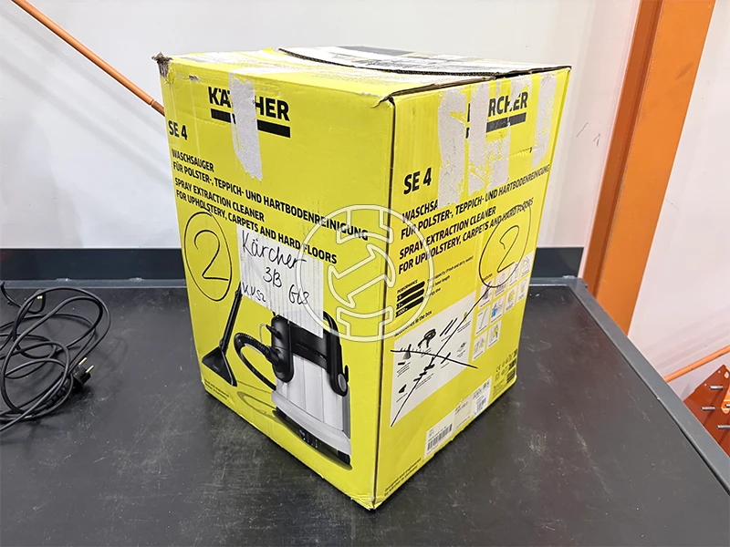 Karcher SE4 elektromos kárpittisztító (újracsomagolt)
