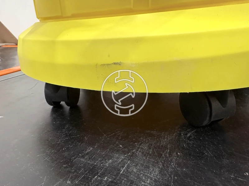 Karcher SE 4001 elektromos kárpittisztító (újracsomagolt)