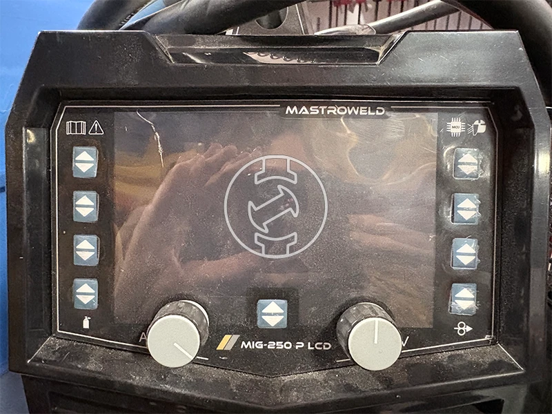 Mastroweld MIG-250 P fogyóelektródás védőgázas inverteres hegesztő (újracsomagolt)