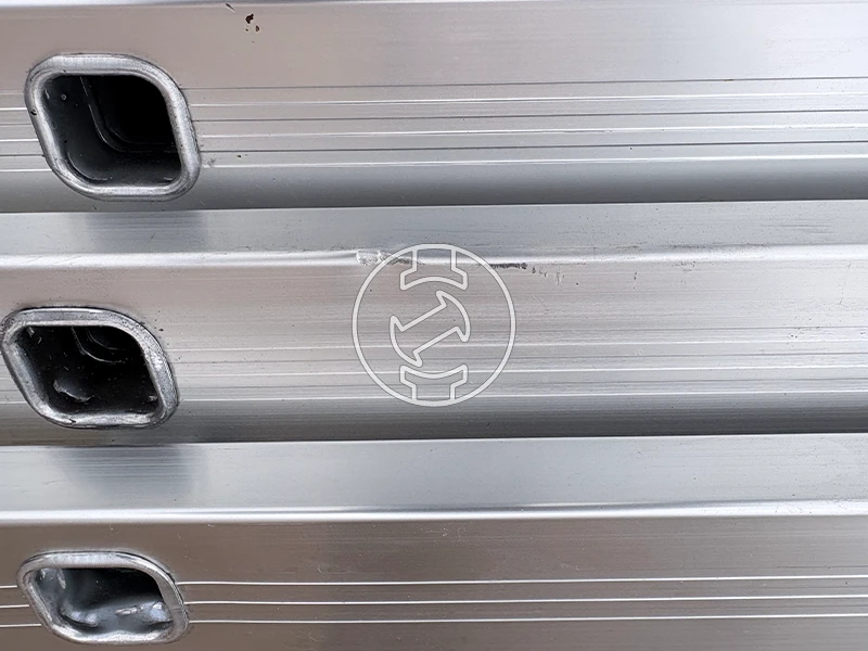 Ztrust TL311 háromrészes többcélú létra (újracsomagolt)