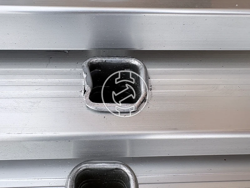 Ztrust TL311 háromrészes többcélú létra (újracsomagolt)