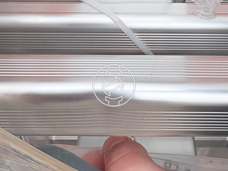 Ztrust ML404B négyrészes csuklós többcélú létra (újracsomagolt)