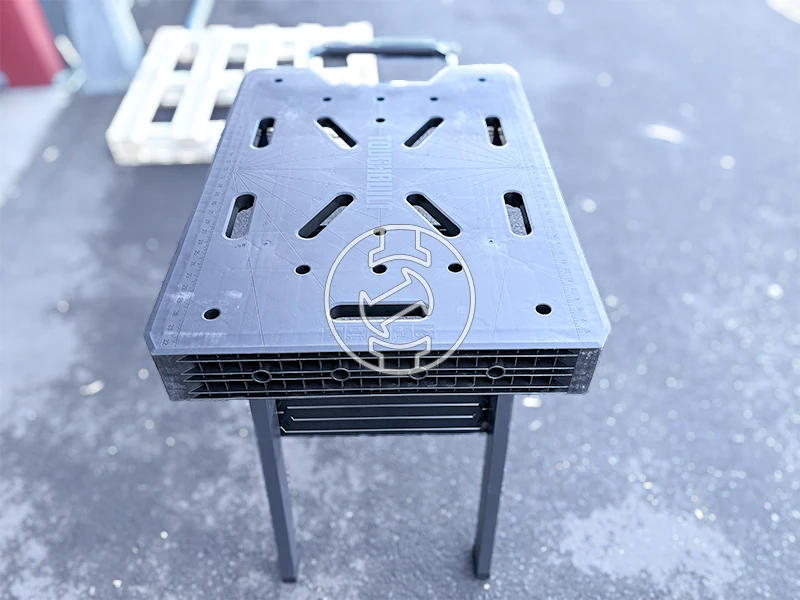 Toughbuilt TB-WB700 munkaasztal (újracsomagolt)