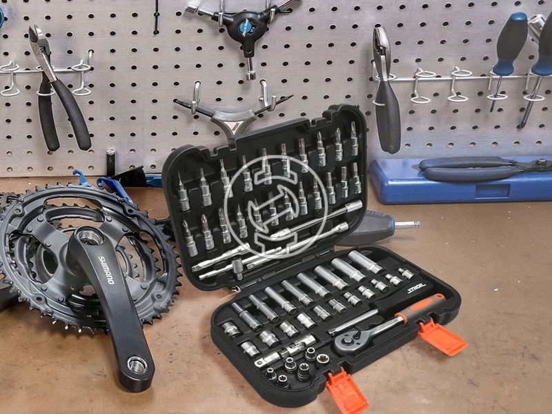 Kép: 14-os dugokulcskeszlet 56 reszes.webp