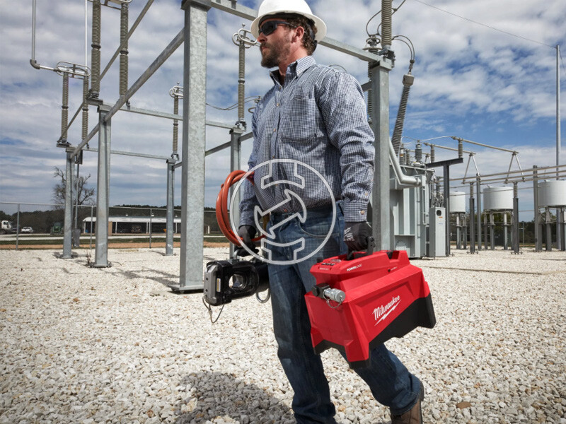 Milwaukee M18HUP700-121 akkus hidraulikus szivattyú 700bar