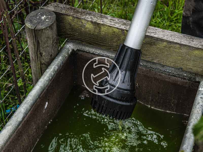 Milwaukee M18BLSWP-0 akkus vízszivattyú