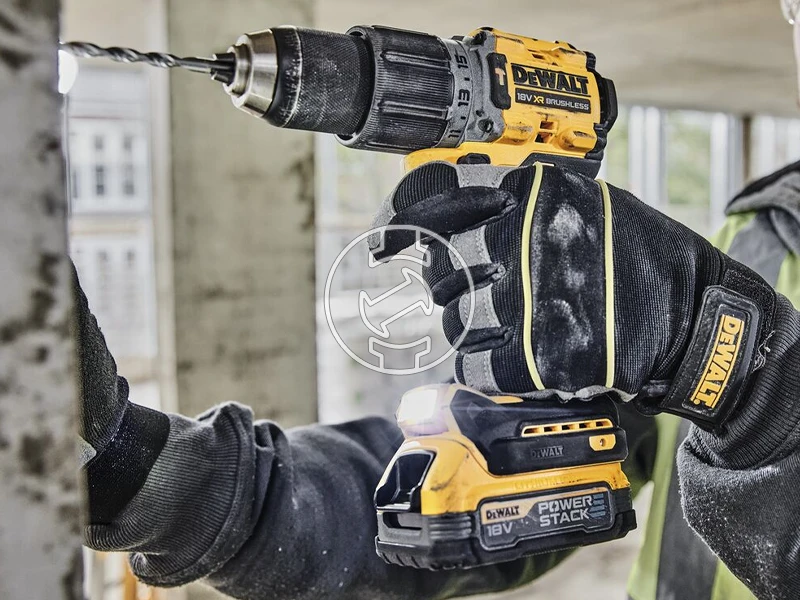 DeWalt DCD805NT akkus ütvefúró-csavarozó