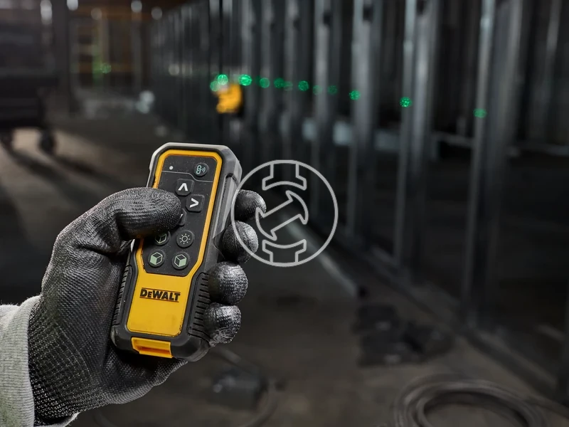 Kép: 18V 3360 TAVIRANYITASU ZOLD LEZER.webp